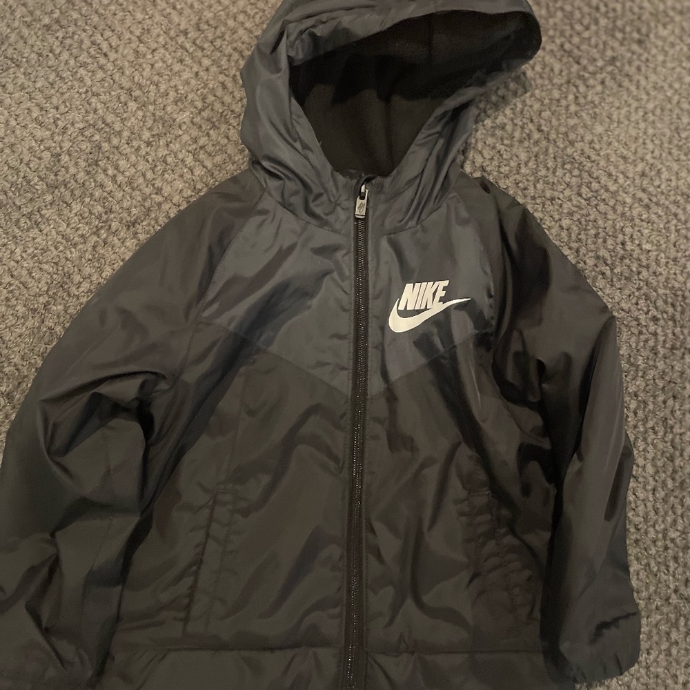 NIKE HEAVY DUTY JACKET WITH HOOD